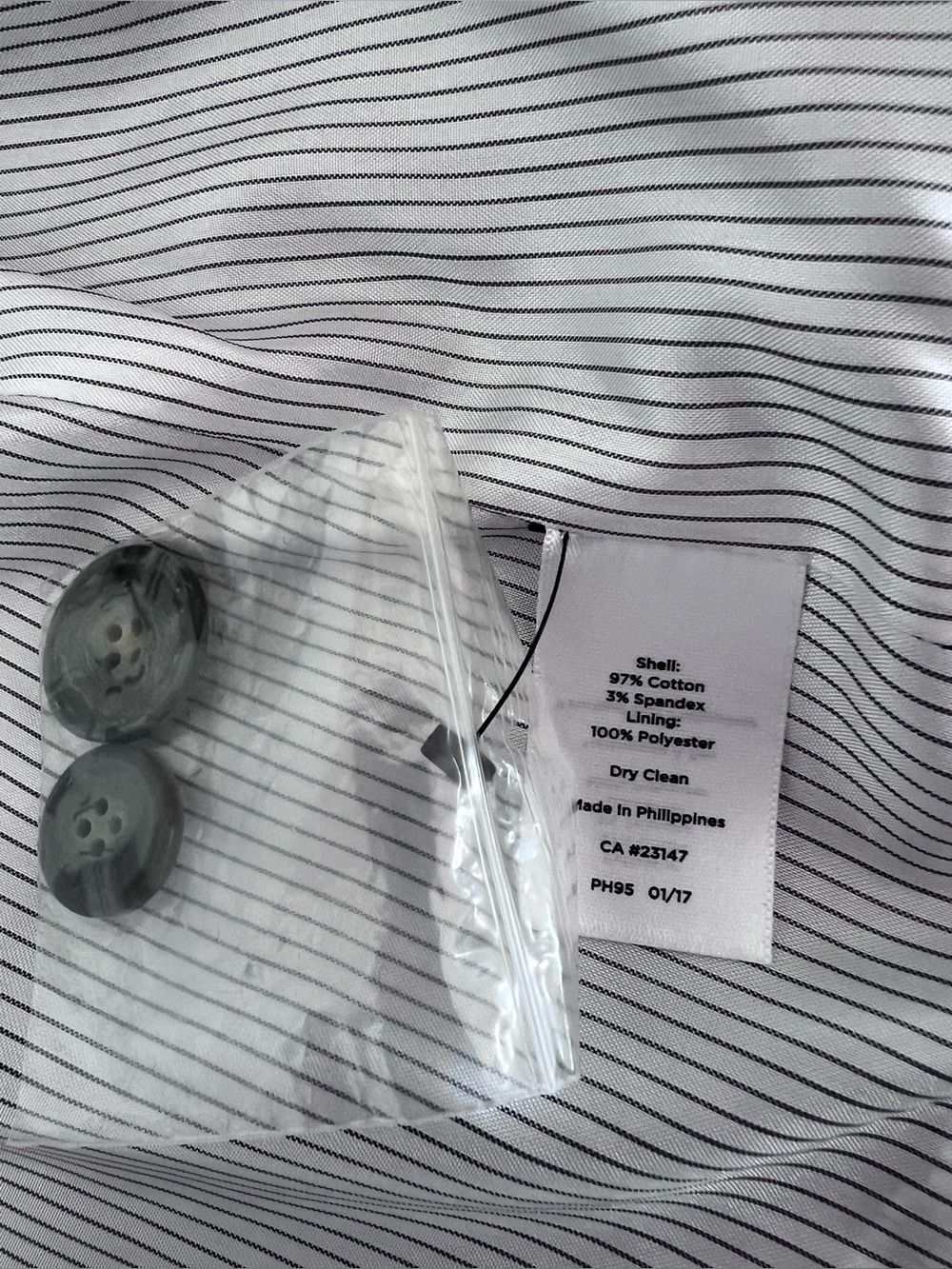 Talbots Light Gray Classic Two-Button Blazer - Picture 10 of 10